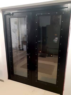 Двустворчатая дверь EIW 60 Двустворчатая дверь EIW 60